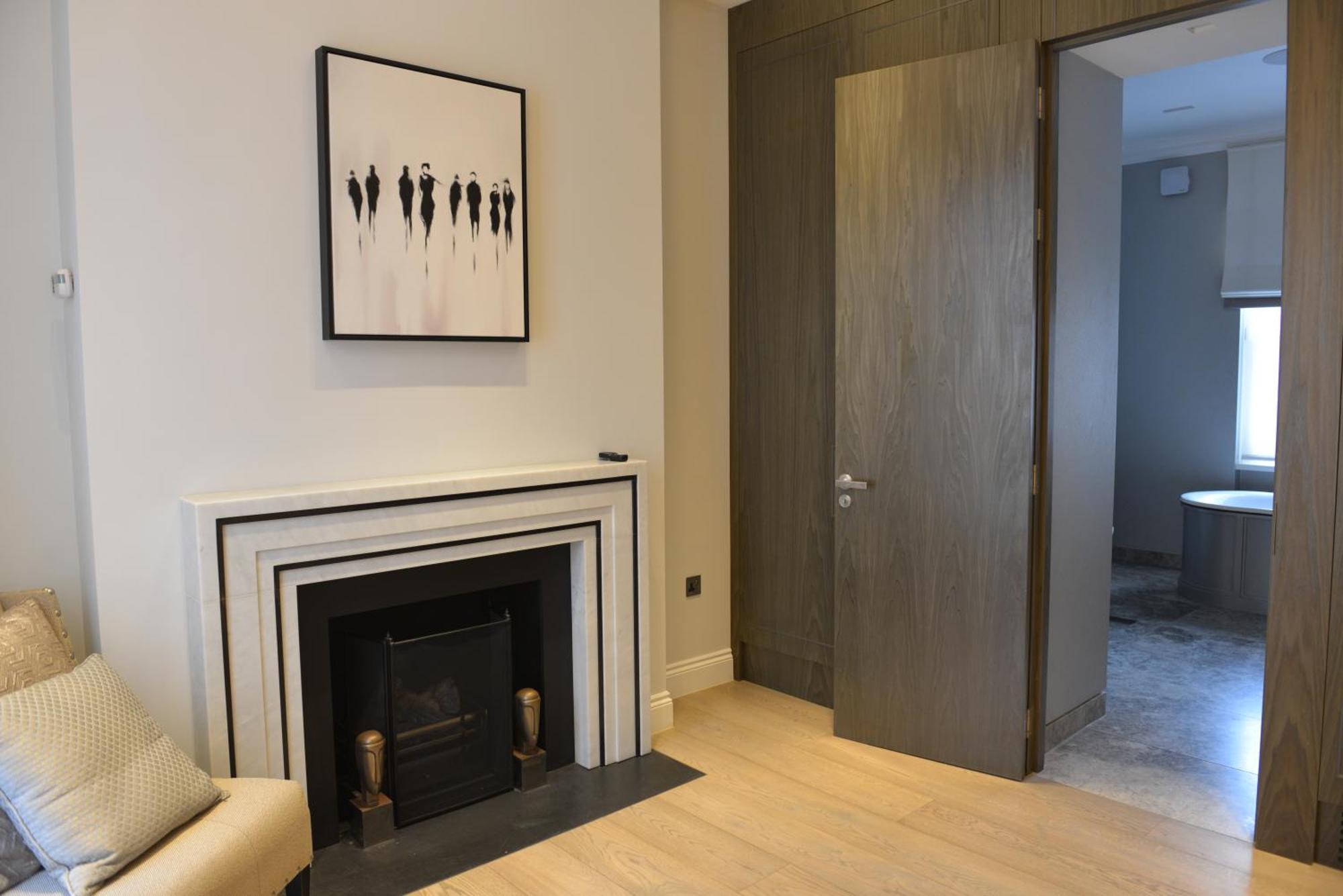 Luxury 4 Bedrooms 5 Baths 2 Receptions Family House With Garden Chelsea Londen